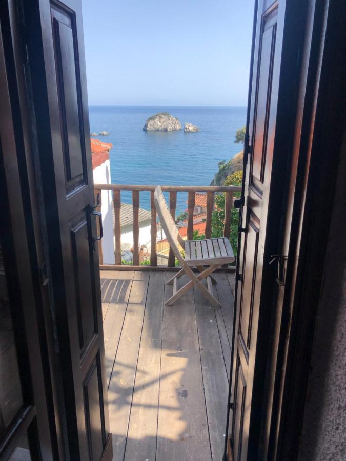 Blaue Welle Haus Lägenhet Parga Exteriör bild