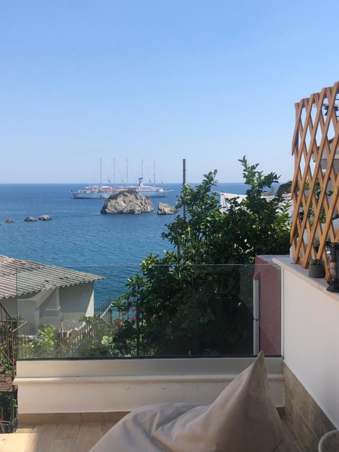 Blaue Welle Haus Lägenhet Parga Exteriör bild